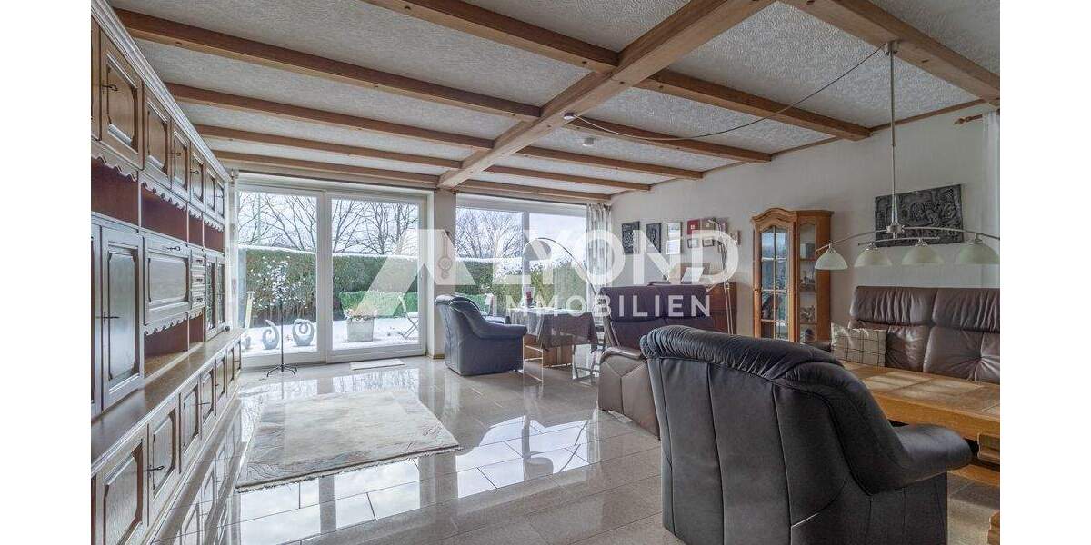 Etagenwohnung Hagen / Hohenlimburg Hohenlimburg - 5 Zimmer, 131 m&sup2;, 229.000&euro; | Angebot:25676930